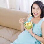 Benarkah Jika Bumil Makan Nanas Maka Bayi Akan Lahir Prematur?