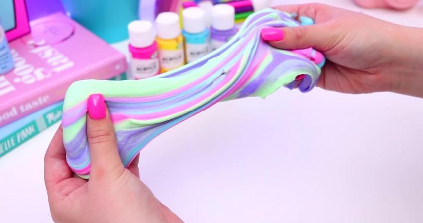 Cara Bikin Mainan Slime Sederhana Tanpa Bahan Kimia