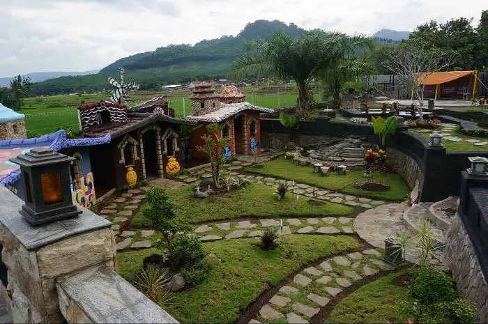 Rumah Kurcaci Glenmore, Destinasi Wisata Ala Nengeri Dongeng di Banyuwangi
